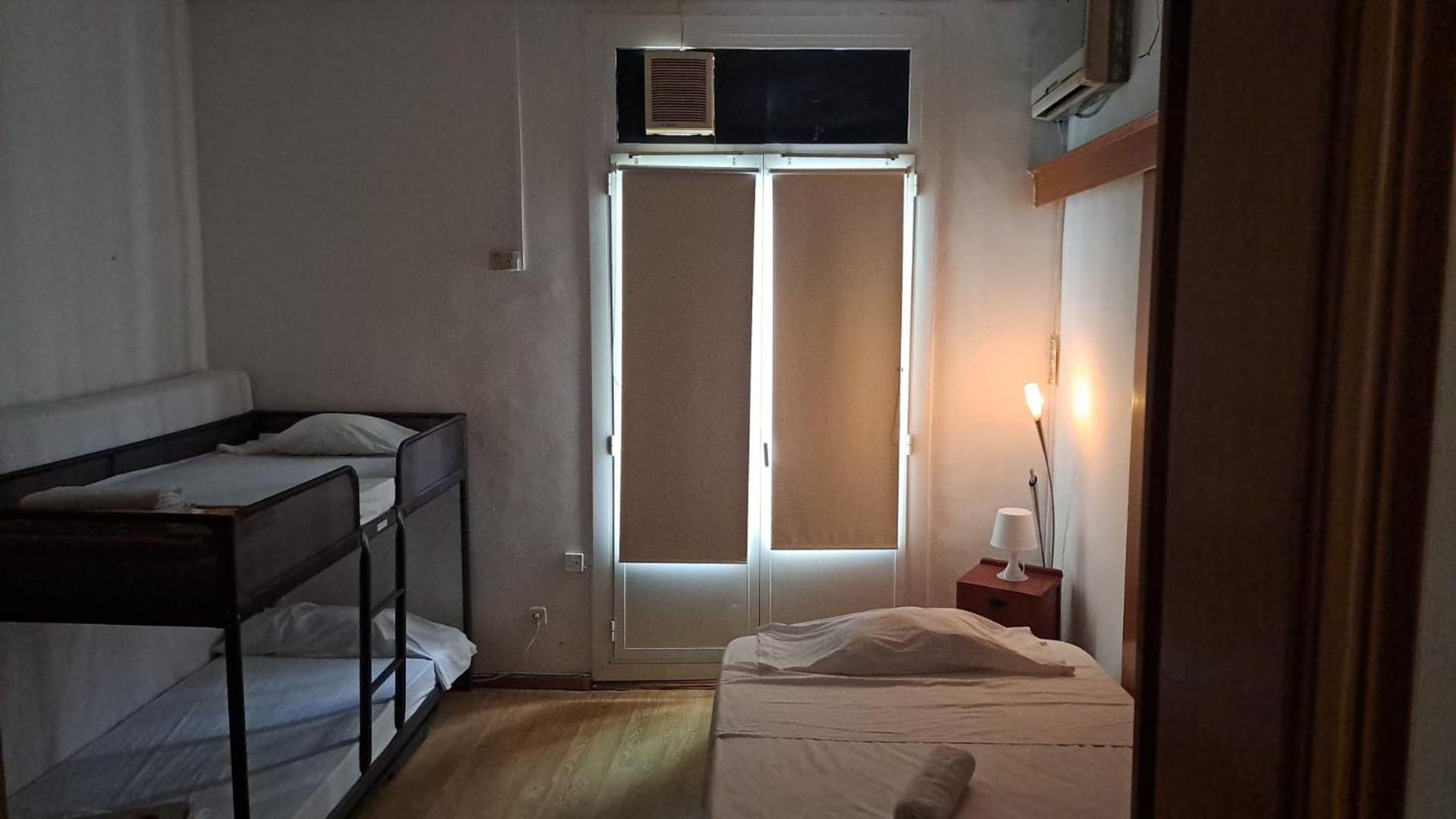 Habitacion Para Grupos Hasta 8 En Plena Rambla De Cataluna Barcelona Exterior foto